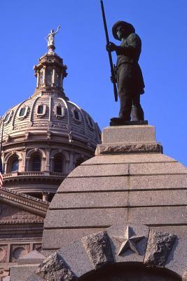 67b83] ^D.o.w.n.l.o.a.d^ Texas State Capitol and Statue Remembering the Alamo Austin Texas USA Journal: 150 Page Lined Notebook/Diary -  %PDF*